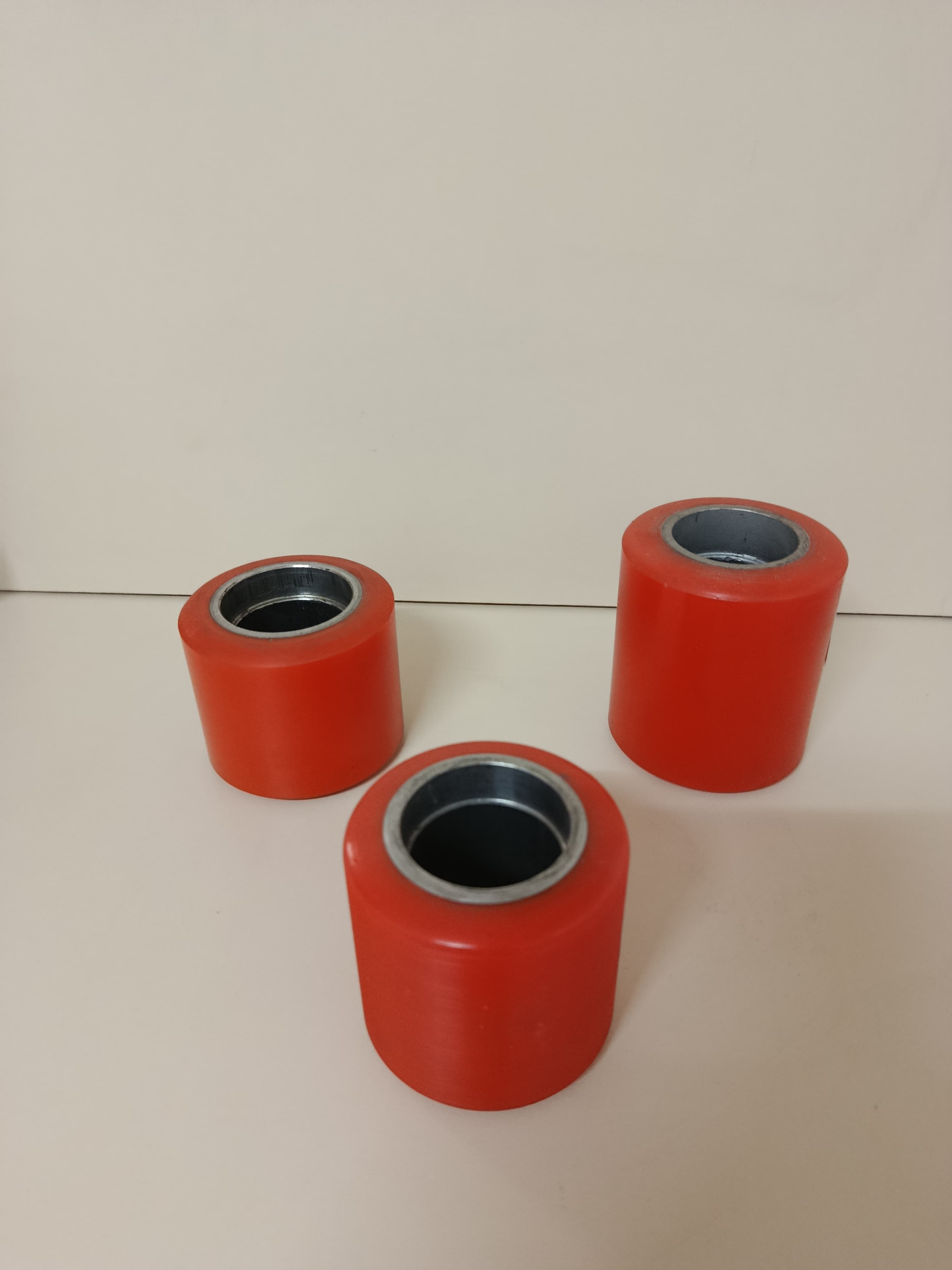 Roda de poliuretano modelo PT 18